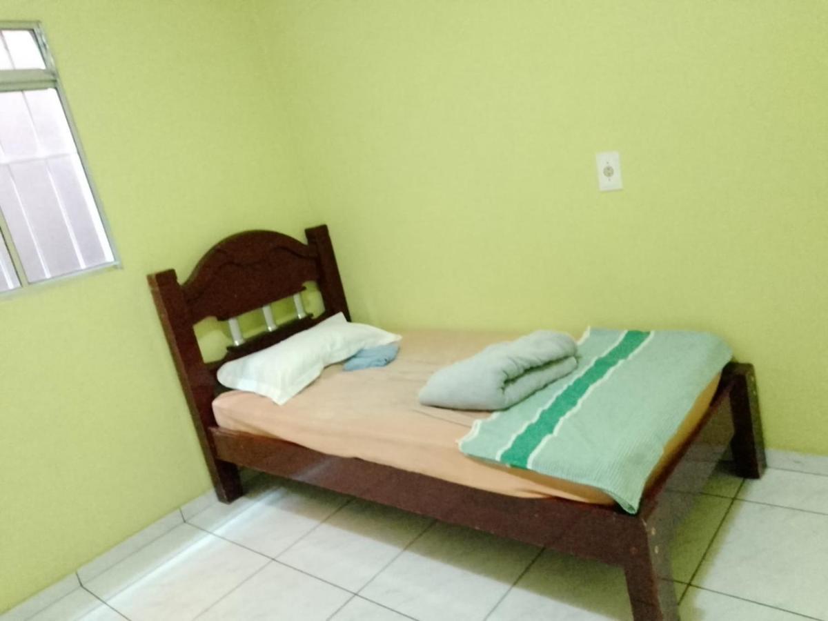 Hospedagem domiciliar E Em Haja Luz *